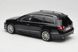 Volkswagen Passat B6 R36 Variant Fekete NZG 1:18 KF044-4A Fém – 7. kép a 8-ből