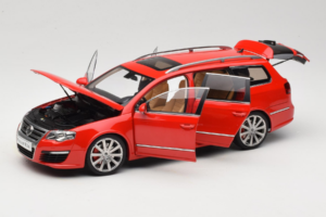 Volkswagen Passat B6 R36 Variant Piros NZG 1:18 KF044-5 Fém – 2. kép a 8-ből