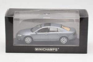 Volkswagen Phaeton 3D Szürke Minichamps 1:43 3D0099300GPR7Q Fém – 4. kép a 4-ből