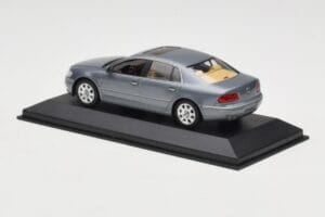 Volkswagen Phaeton Light Blue Metallic Minichamps 1:43 VW002 Fém – 3. kép a 4-ből