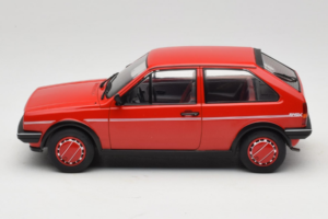 Volkswagen Polo II Coupe Fox MCG 1:18 MCG18523 Fém – 3. kép a 6-ből