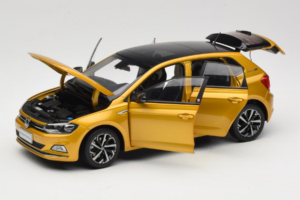 Volkswagen Polo Plus Sárga OEM 1:18 ZVY000009GEL Fém – 2. kép a 8-ből