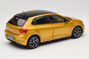 Volkswagen Polo Plus Sárga OEM 1:18 ZVY000009GEL Fém – 3. kép a 8-ből
