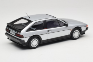 Volkswagen Scirocco Mk2 GTX 16V Flash Silver Norev 1:18 188635 Fém – 2. kép a 6-ből