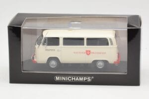 Volkswagen T2 Ambulance Malteser Hilfsdienst Minichamps 1:43 400053092 Fém – 4. kép a 4-ből
