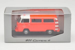 Volkswagen T2 Bus Tűzoltóság Frankfurt Piros Lökhárítók Minichamps 1:43 400053091-V1 Fém – 4. kép a 4-ből