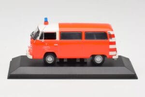 Volkswagen T2 Bus Tűzoltóság Frankfurt Minichamps 1:43 400053091-R Fém