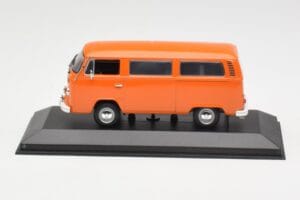 Volkswagen T2 Bus Narancssárga Minichamps 1:43 400053000 Fém