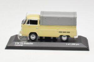 Volkswagen T2 Platós Bézs Minichamps 1:43 400053204 Fém