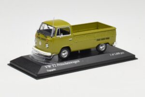 Volkswagen T2 Platós Zöld Minichamps 1:43 400053202 Fém – 2. kép a 4-ből