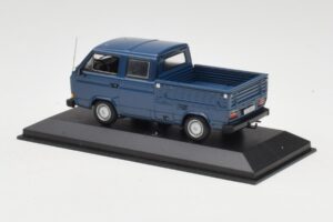 Volkswagen T3 Double Cab Platós Kék Minichamps 1:43 400055260 Fém – 2. kép a 4-ből