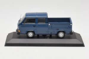 Volkswagen T3 Double Cab Platós Kék Minichamps 1:43 400055260 Fém