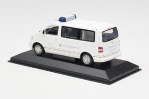 Volkswagen T5 Multivan Bundeswehr Mentőorvos Prototípus Minichamps 1:43 400052291-P1 Fém – 3. kép a 4-ből