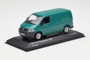 Volkswagen T5 Transporter Zöld Minichamps 1:43 400052261 Fém – 2. kép a 4-ből