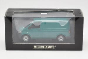 Volkswagen T5 Transporter Zöld Minichamps 1:43 400052261 Fém – 4. kép a 4-ből