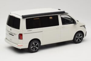 Volkswagen T6.1 California Ocean Candy White Otto 1:18 OT488 Gyanta – 2. kép a 6-ből