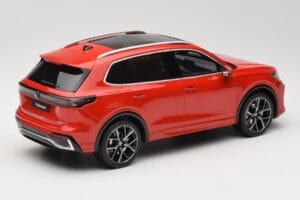 Volkswagen Tiguan eTSI R-Line Persimmon Red Metallic Otto 1:18 OT489 Gyanta – 2. kép a 6-ből