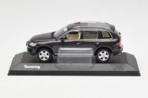 Volkswagen Touareg Szürke Minichamps 1:43 TOUAREG001 Fém