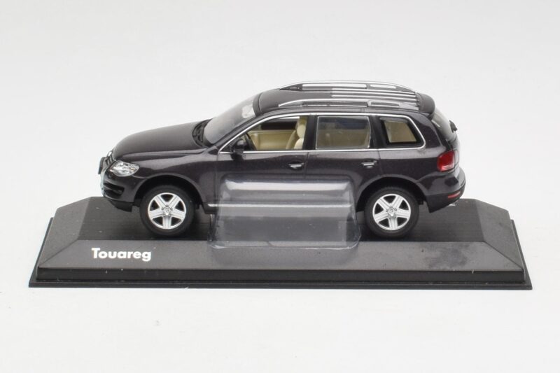Volkswagen Touareg Szürke Minichamps 1:43 TOUAREG001 Fém