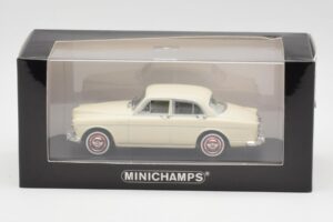 Volvo 121 Amazon Fehér Minichamps 1:43 430171040 Fém – 4. kép a 4-ből