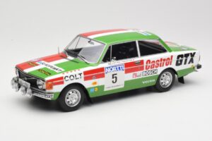 Volvo 142 #5 H. Mikkola / E. Rautanen Rally 1000 Lakes 1973 MCG 1:18 MCG18529R Fém