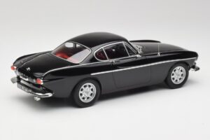 Volvo 1800S Fekete Norev 1:18 188703 Fém – 2. kép a 6-ből