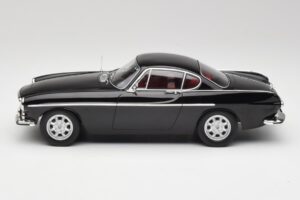 Volvo 1800S Fekete Norev 1:18 188703 Fém – 3. kép a 6-ből