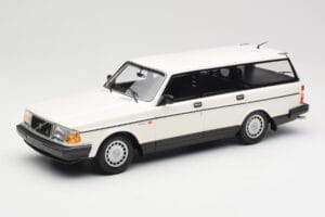 Volvo 240 GL Kombi Fehér Minichamps 1:18 155171412 Fém