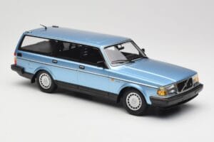 Volvo 240 GL Estate Blue Metallic Minichamps 1:18 155171414 Fém – 4. kép a 6-ből