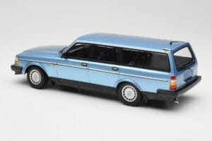 Volvo 240 GL Estate Blue Metallic Minichamps 1:18 155171414 Fém – 5. kép a 6-ből