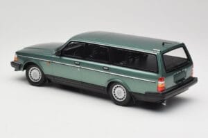 Volvo 240 GL Estate Green Metallic Minichamps 1:18 155171410 Fém – 5. kép a 6-ből