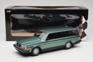 Volvo 240 GL Estate Green Metallic Minichamps 1:18 155171410 Fém – 6. kép a 6-ből