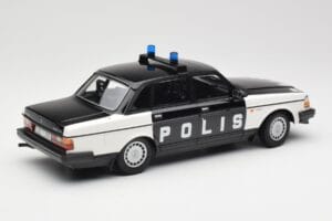 Volvo 240 GL Polis Sweden Fekete Minichamps 1:18 155171497 Fém – 2. kép a 6-ből