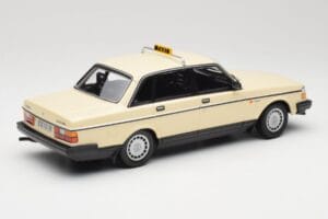 Volvo 240 GL Taxi Minichamps 1:18 155171494 Fém – 2. kép a 6-ből