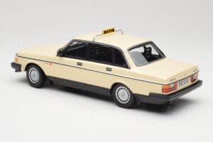 Volvo 240 GL Taxi Minichamps 1:18 155171494 Fém – 5. kép a 6-ből