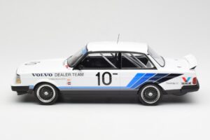 Volvo 240 Turbo #10 R. Francevic Winner ATCC 1986 IXO 1:18 18RMC176 Fém – 3. kép a 6-ből