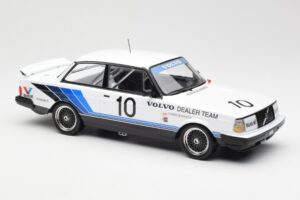 Volvo 240 Turbo #10 R. Francevic Winner ATCC 1986 IXO 1:18 18RMC176 Fém – 4. kép a 6-ből