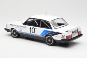 Volvo 240 Turbo #10 R. Francevic Winner ATCC 1986 IXO 1:18 18RMC176 Fém – 5. kép a 6-ből