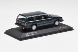 Volvo 740 GL Estate Kékeszöld Metál Minichamps 1:43 943171713 Fém – 2. kép a 4-ből