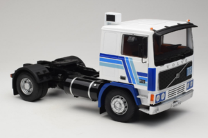 Volvo F12 Kék Fehér Road Kings 1:18 RK180033 Fém – 6. kép a 8-ből