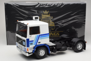 Volvo F12 Kék Fehér Road Kings 1:18 RK180033 Fém – 8. kép a 8-ből
