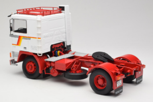 Volvo F12 Fehér Piros Road Kings 1:18 RK180031 Fém – 7. kép a 8-ből