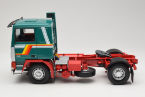 Volvo F1220 Zöld Piros Road Kings 1:18 RK180032 Fém – 4. kép a 8-ből