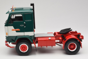 Volvo F88 Bilspedition Zöld Fehér MCG 1:18 MCG18139 Fém – 4. kép a 8-ből