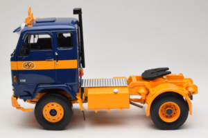 Volvo F88 Sötétkék Sárga MCG 1:18 MCG18140 Fém – 4. kép a 8-ből