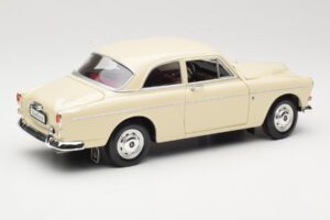 Volvo P121 Amazon Fehér Revell 1:18 08866 Fém – 3. kép a 8-ből