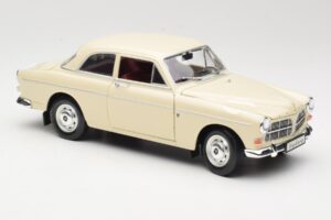 Volvo P121 Amazon Fehér Revell 1:18 08866 Fém – 6. kép a 8-ből