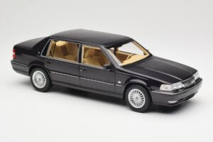 Volvo S90 Royal Violet DNA 1:18 DNA000089 Fém – 4. kép a 6-ből
