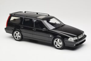 Volvo V70 R P80 Fekete DNA 1:18 DNA000232 Fém – 4. kép a 6-ből