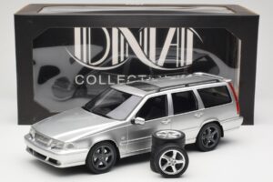 Volvo V70 R P80 Ezüst DNA 1:18 DNA000155 Fém – 6. kép a 6-ből